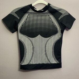 Black Graphic Short Sleeve Athletic Top